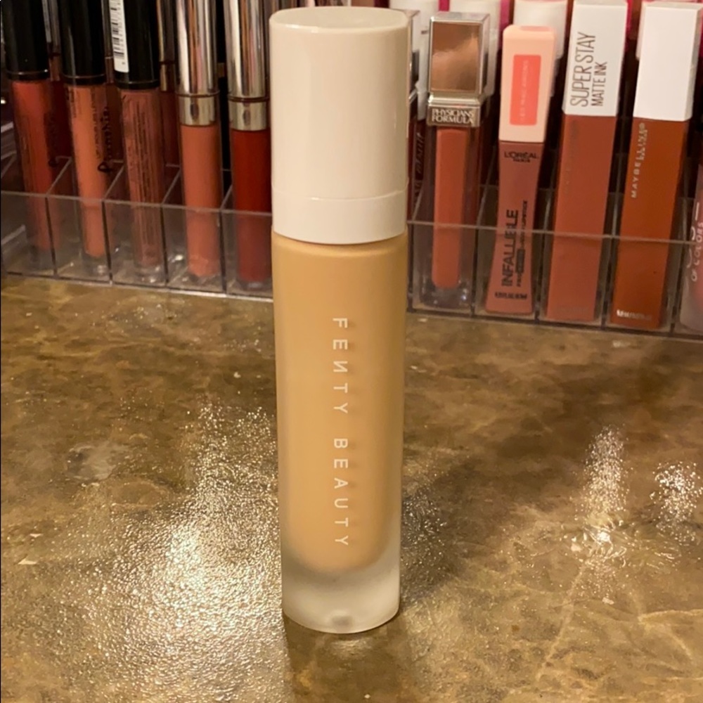 Fenty beauty foundation